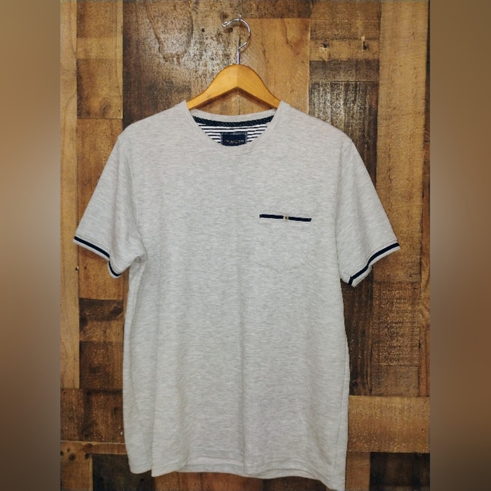 Denim & Flower Gray Short Sleeve Mens Tee Shirt Pocket